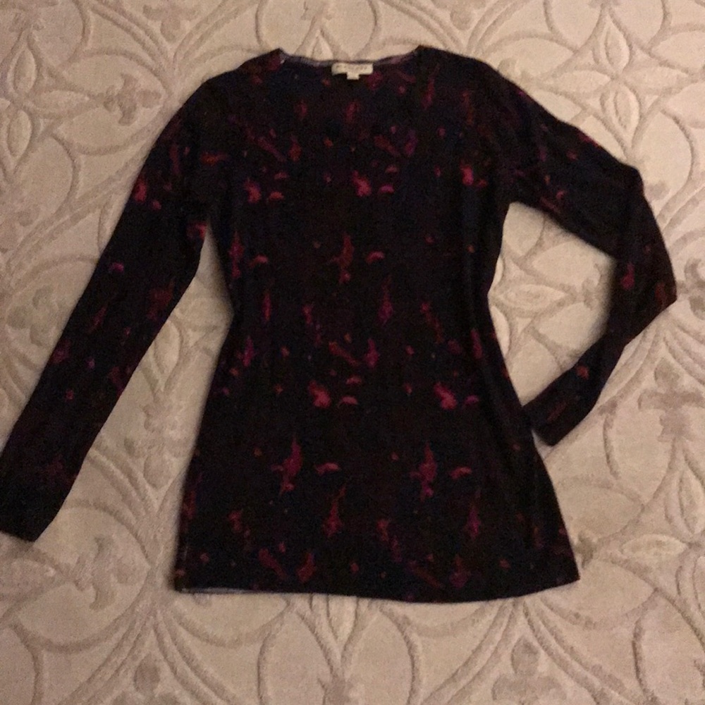 Medium Burberry tunic length sweater
